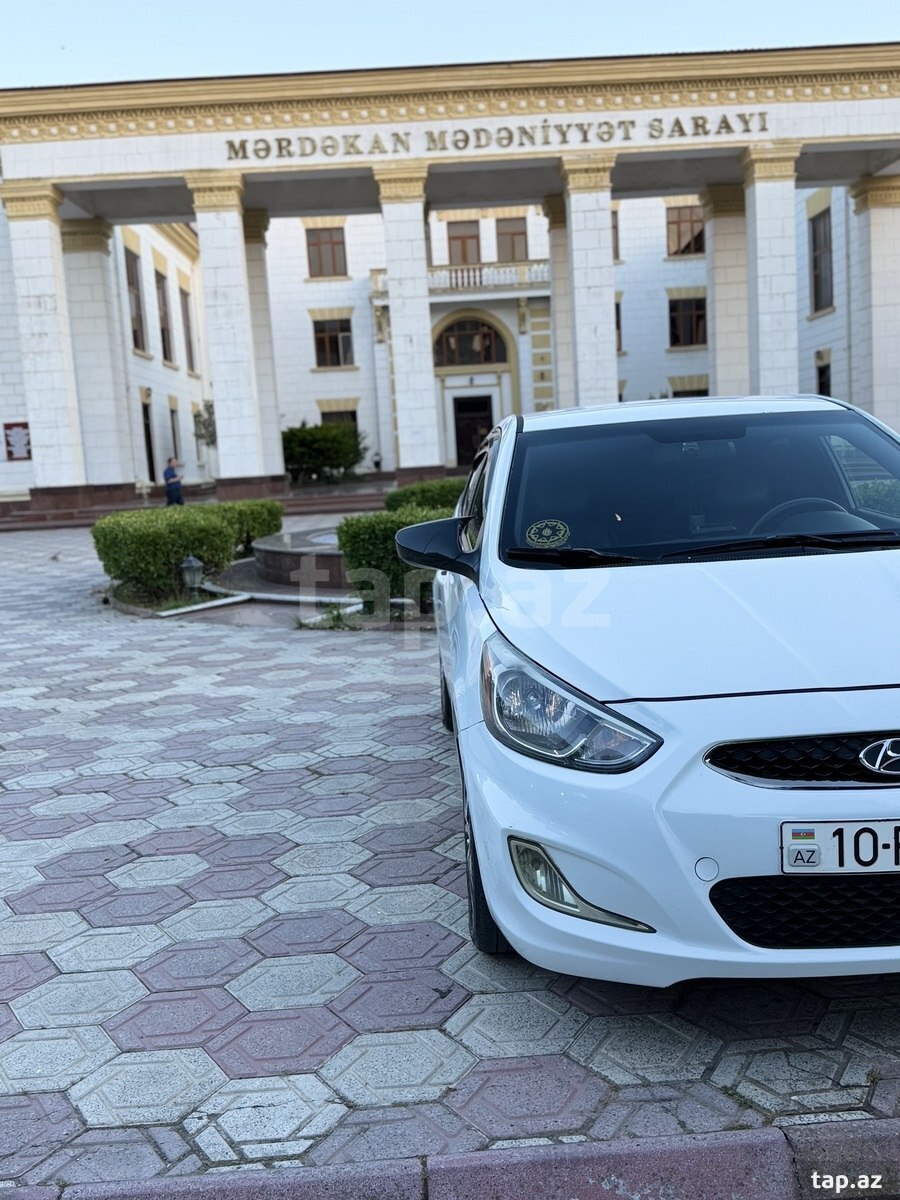 Hyundai Accent, 2016 il (20)