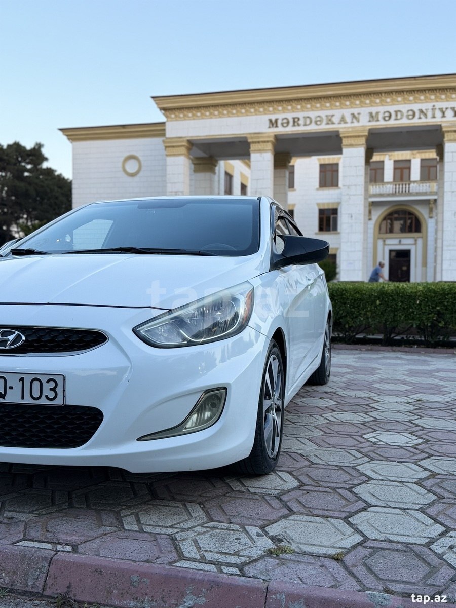 Hyundai Accent, 2016 il (19)