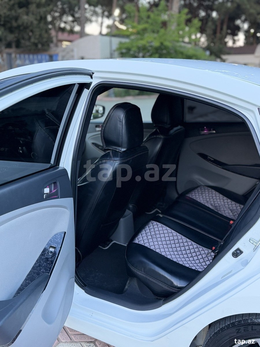 Hyundai Accent, 2016 il (14)