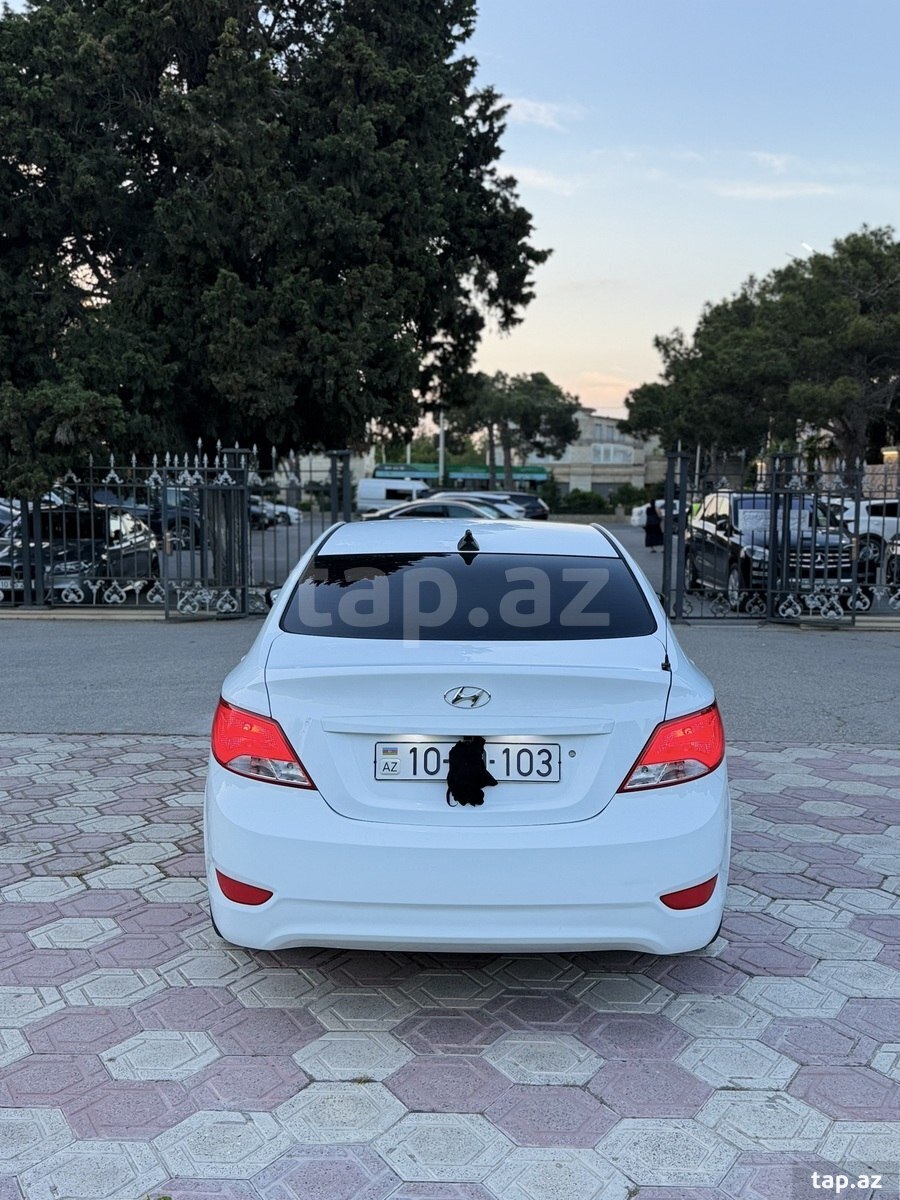 Hyundai Accent, 2016 il (7)