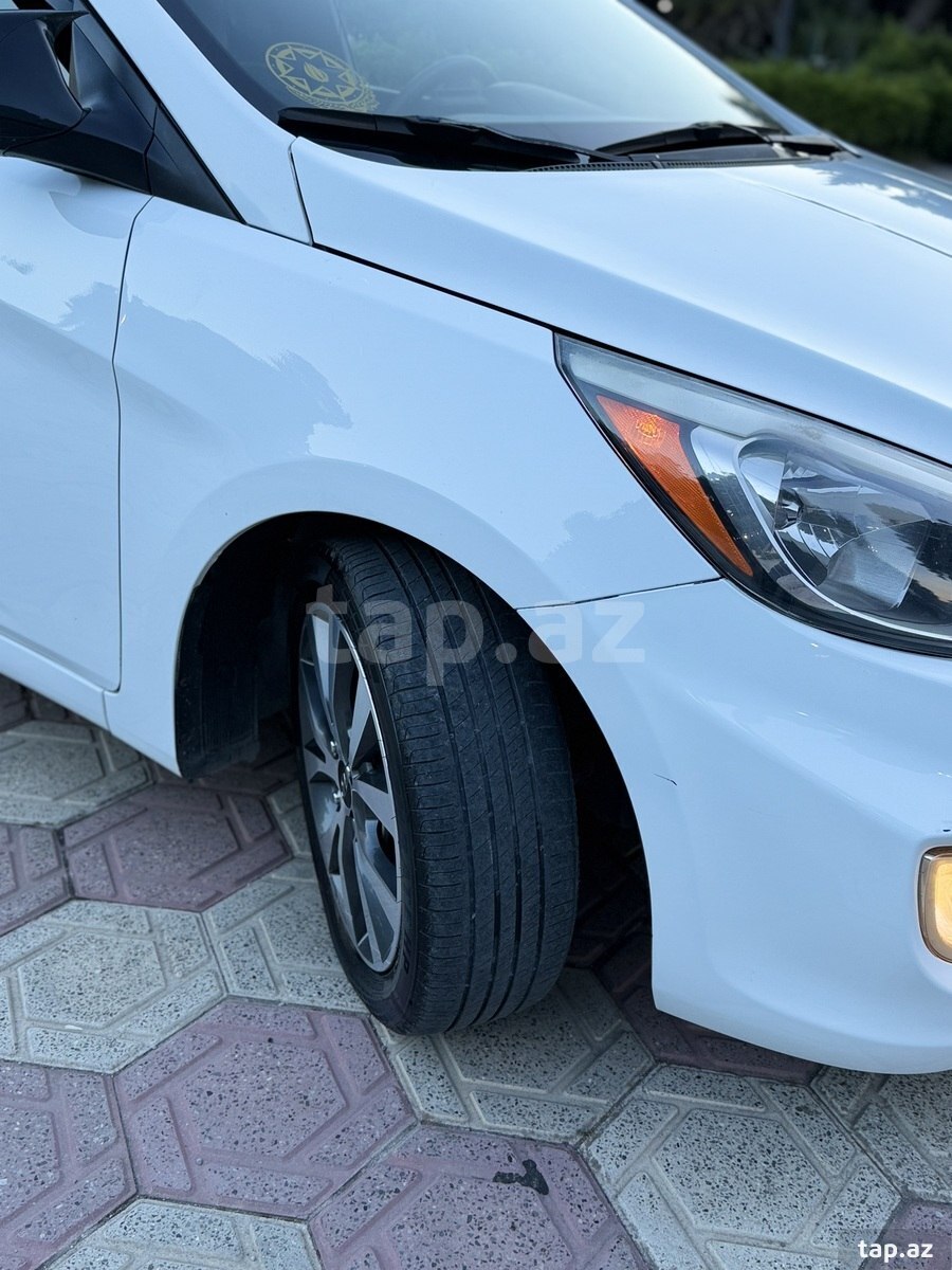 Hyundai Accent, 2016 il (4)