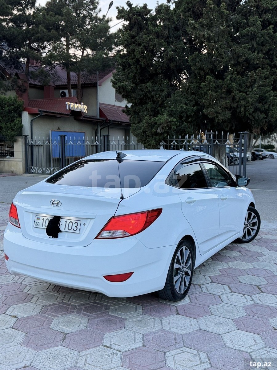 Hyundai Accent, 2016 il (6)