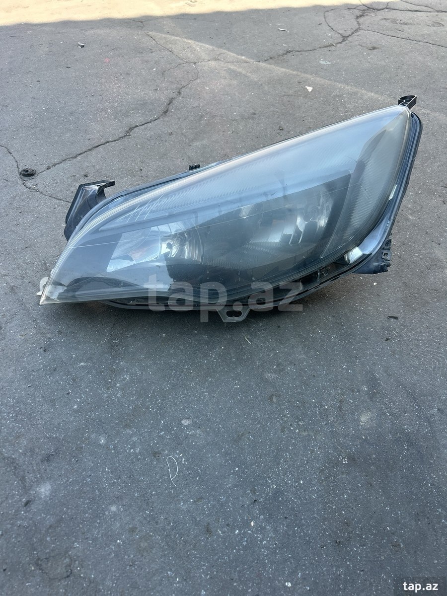 Opel Astra J sol farası