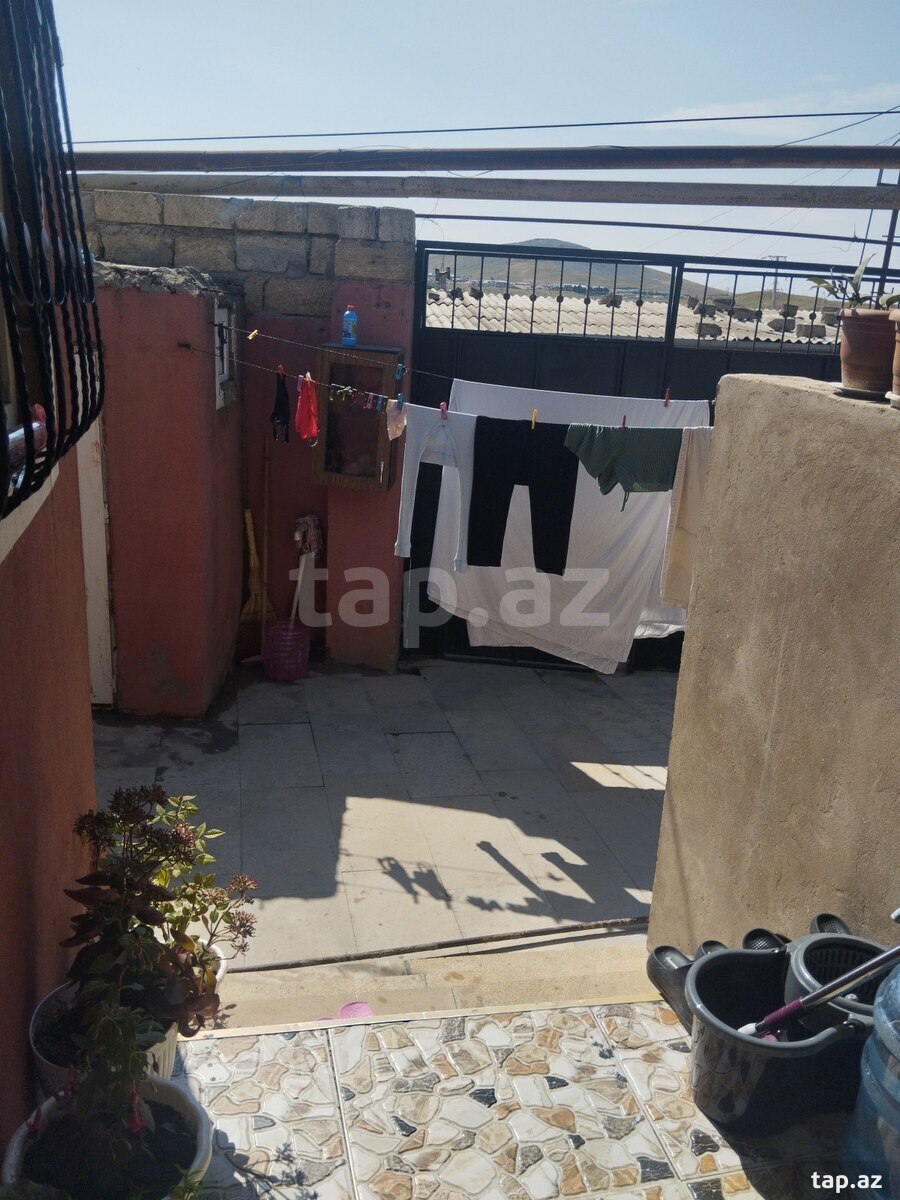 Həyət evi, Binəqədi qəs. (4)