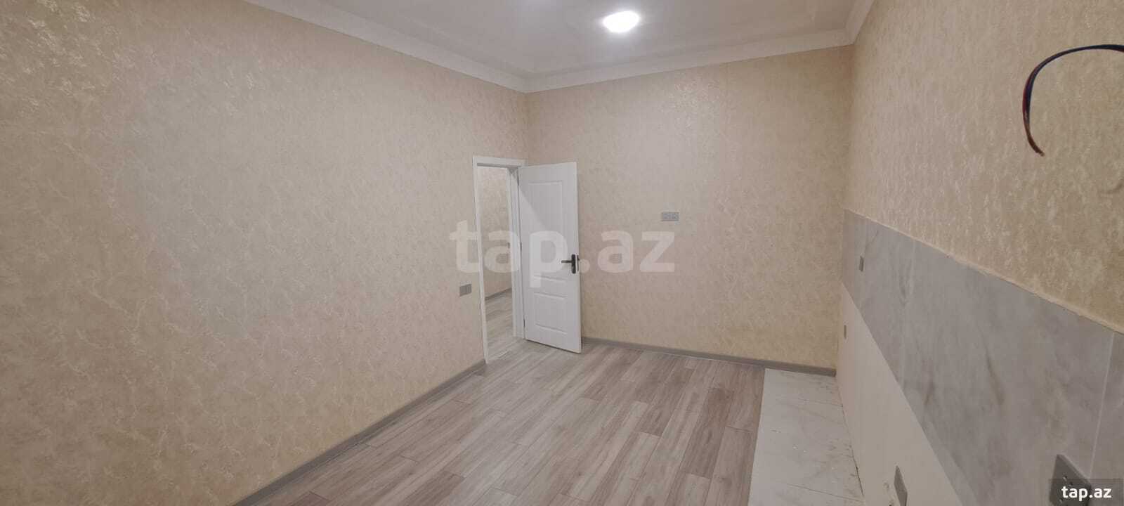 Həyət evi, Lətif İmanov küç. (10)