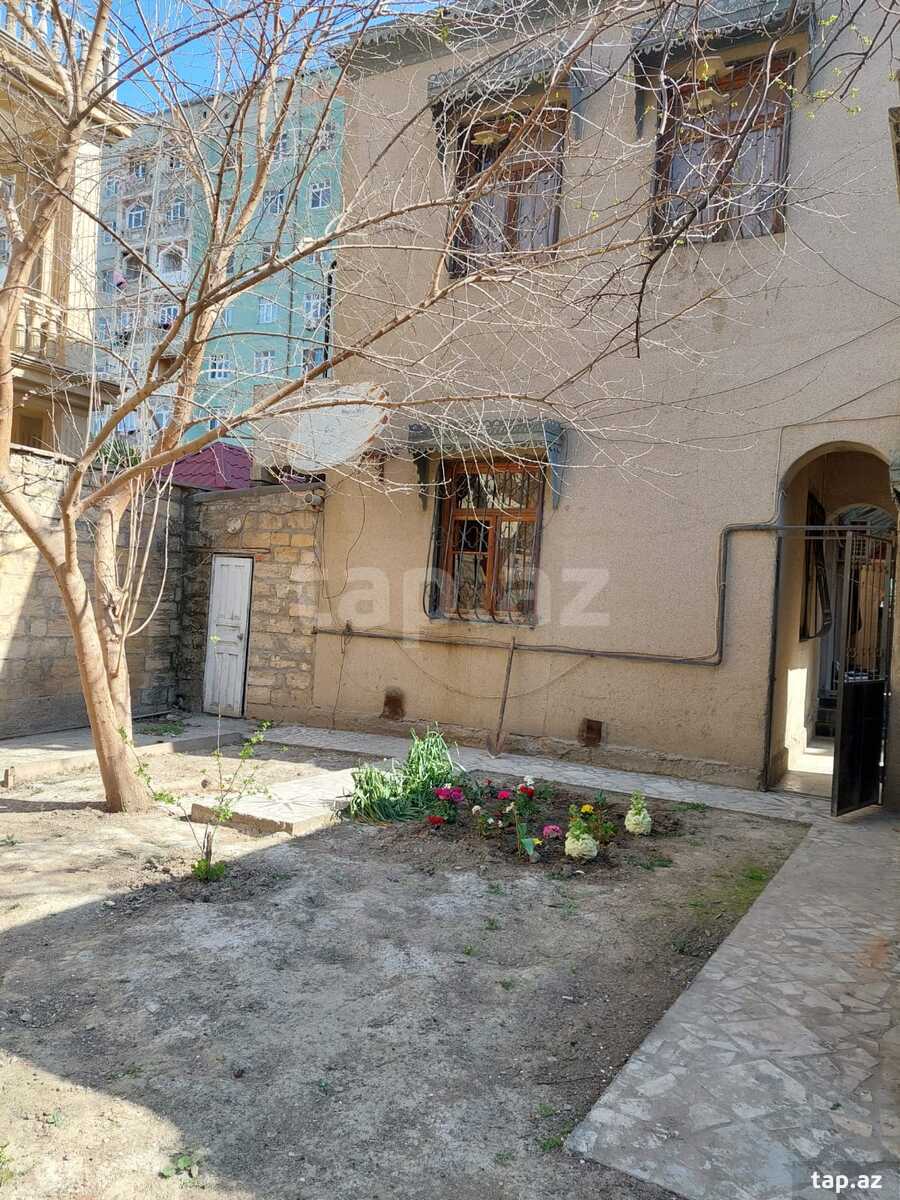 Həyət evi, Bakıxanov qəs.