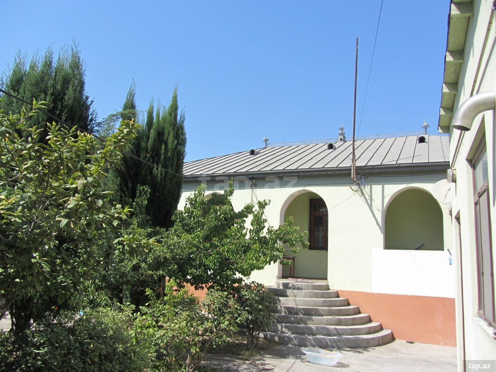 Həyət evi, Zahid Qəmbərov küç. (5)