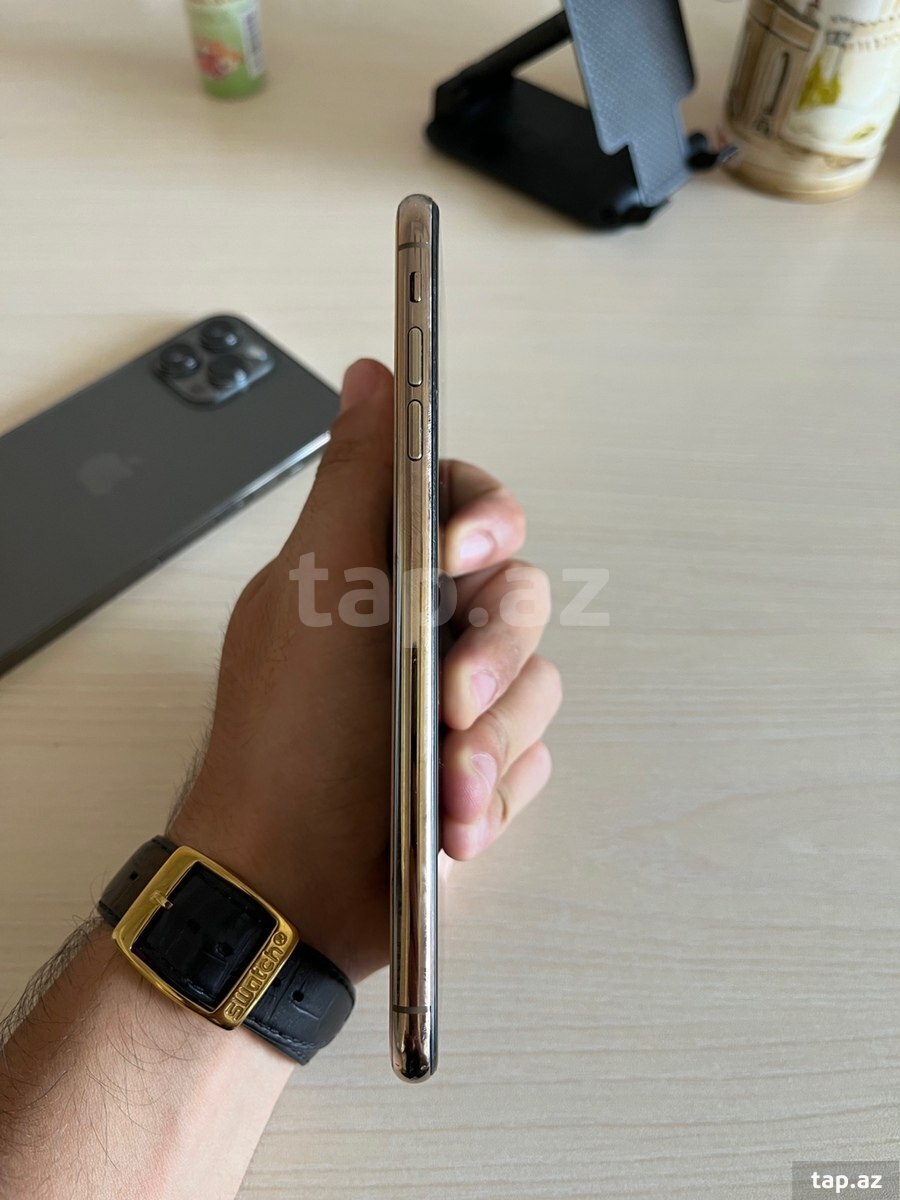 Apple iPhone XS Max Gold 64GB/4GB (4)