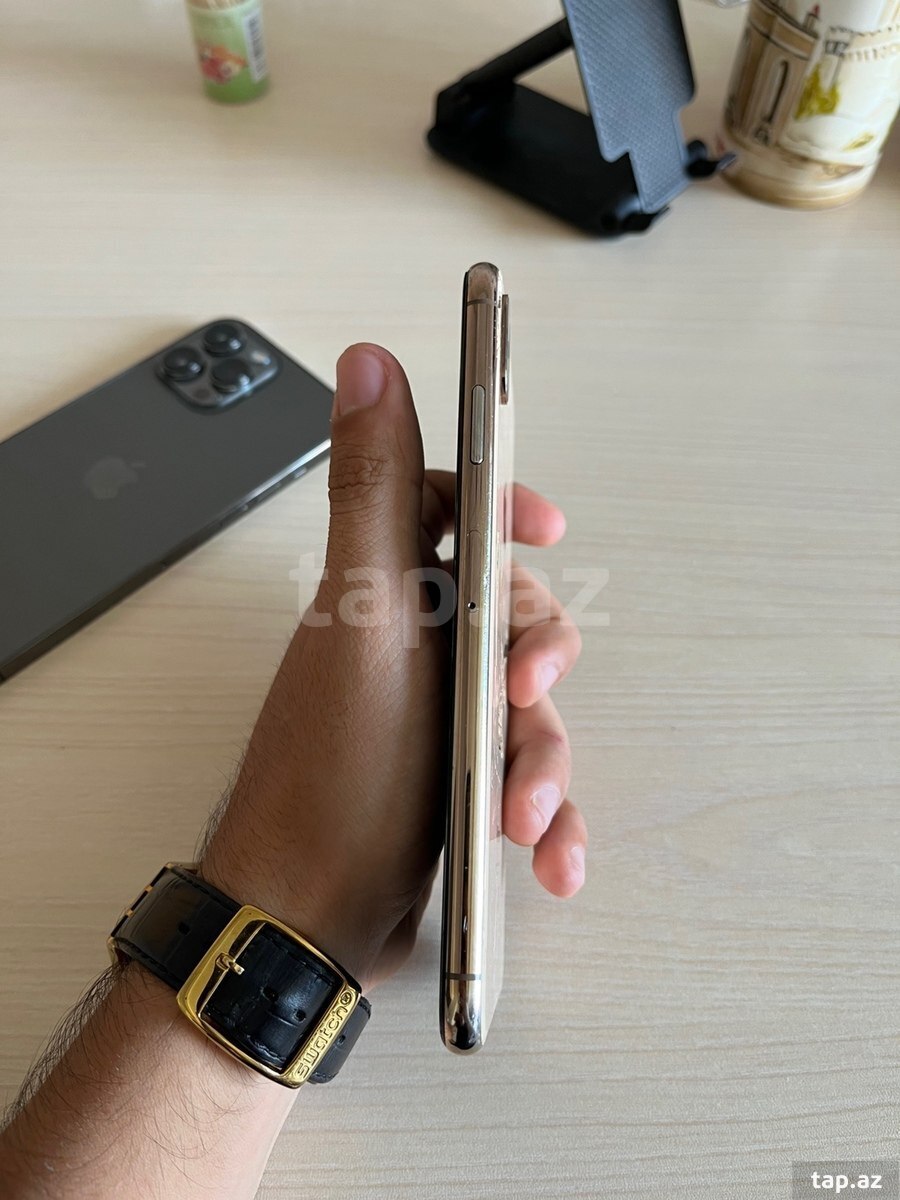 Apple iPhone XS Max Gold 64GB/4GB (3)