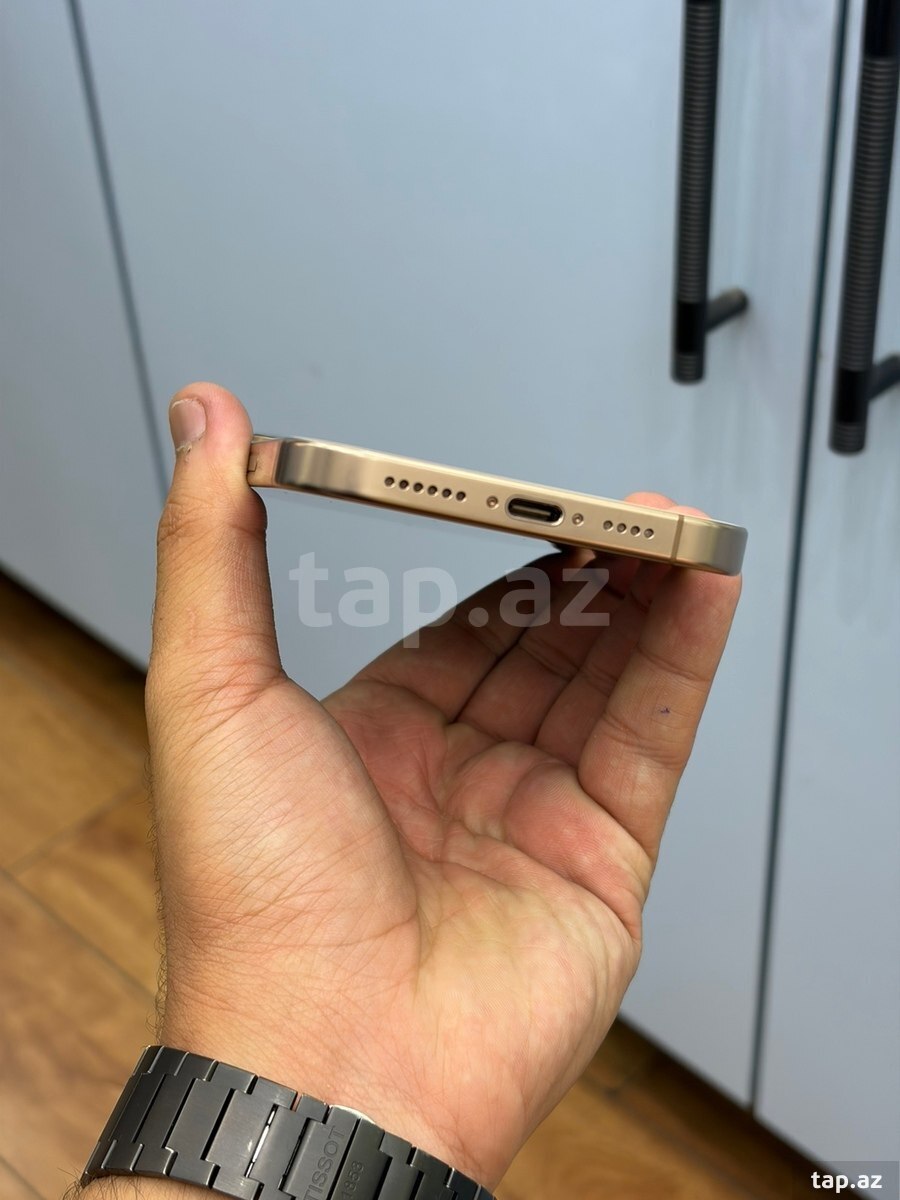 Apple iPhone 16 Pro Max Desert Titanium 512GB/8GB (3)