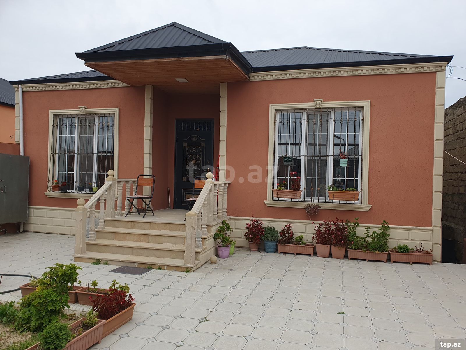 Həyət evi, Məştağa qəs.