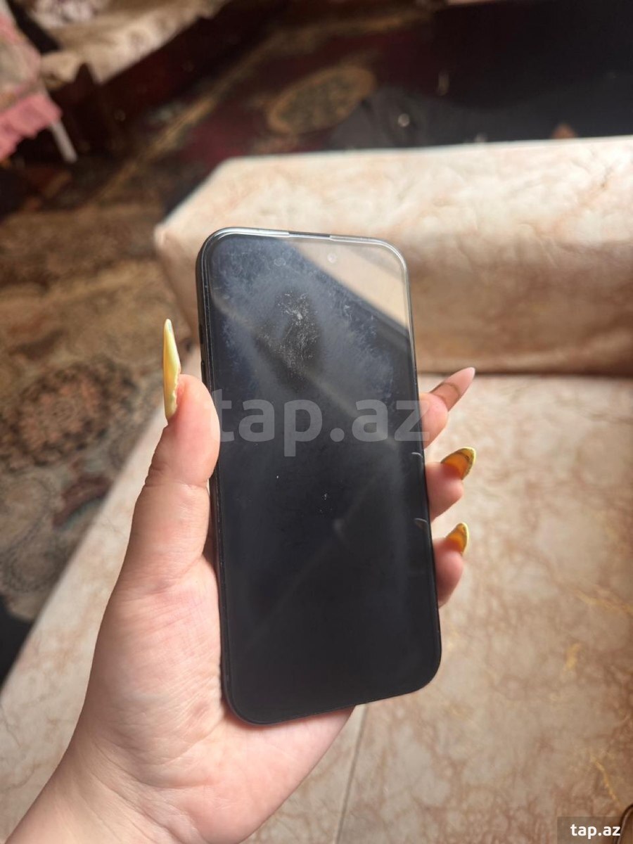 Apple iPhone 15 Black 128GB/6GB (3)