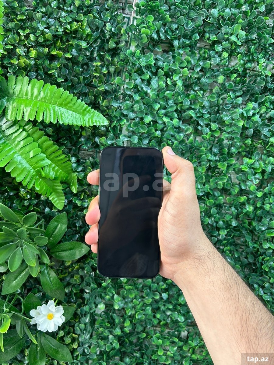 Apple iPhone 15 Pro Black Titanium 128GB/8GB (6)