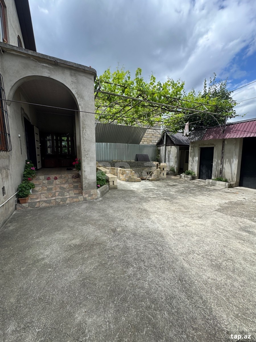 Həyət evi, Qusar r. (3)