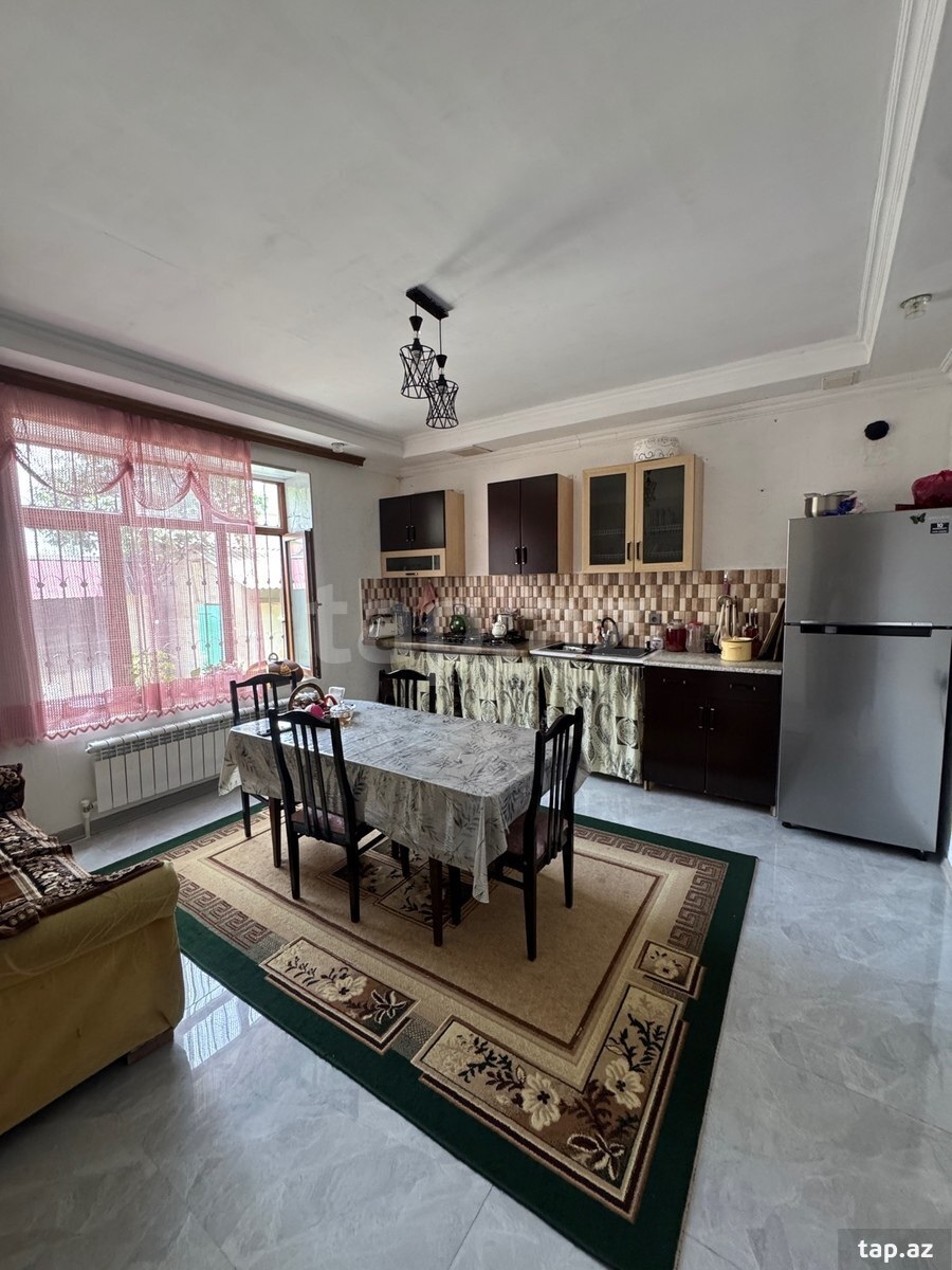 Həyət evi, Qusar r. (12)