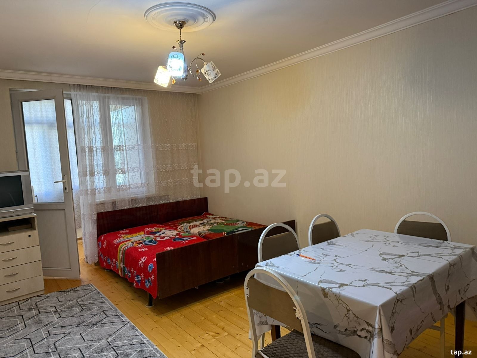 1-otaqlı mənzil kirayə verilir, Şəki r., 45 m²
