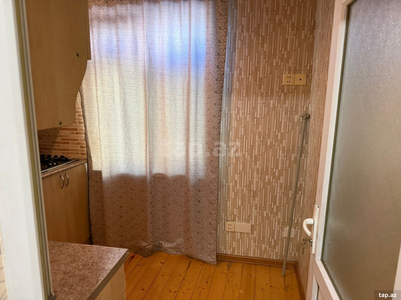 1-otaqlı mənzil kirayə verilir, Şəki r., 45 m² (2)