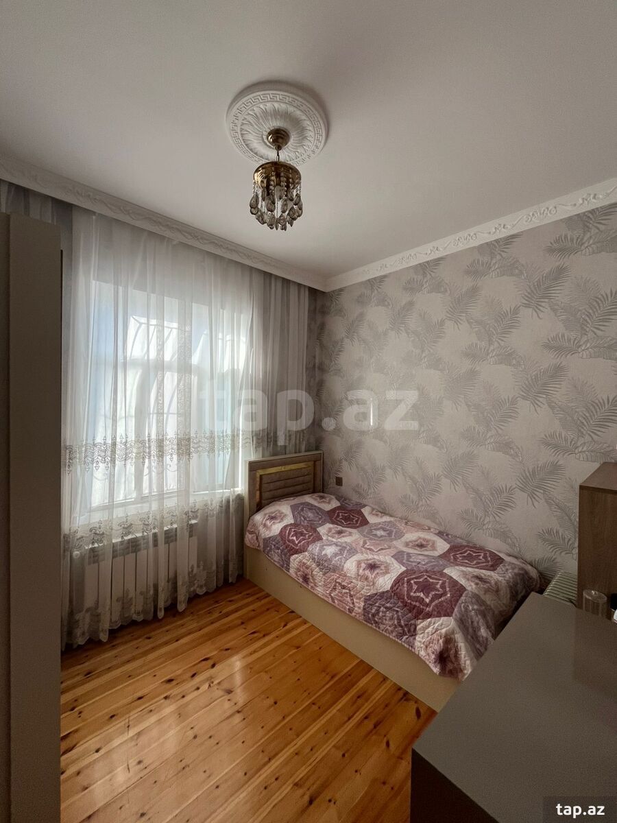 Həyət evi, Zabrat qəs. (8)