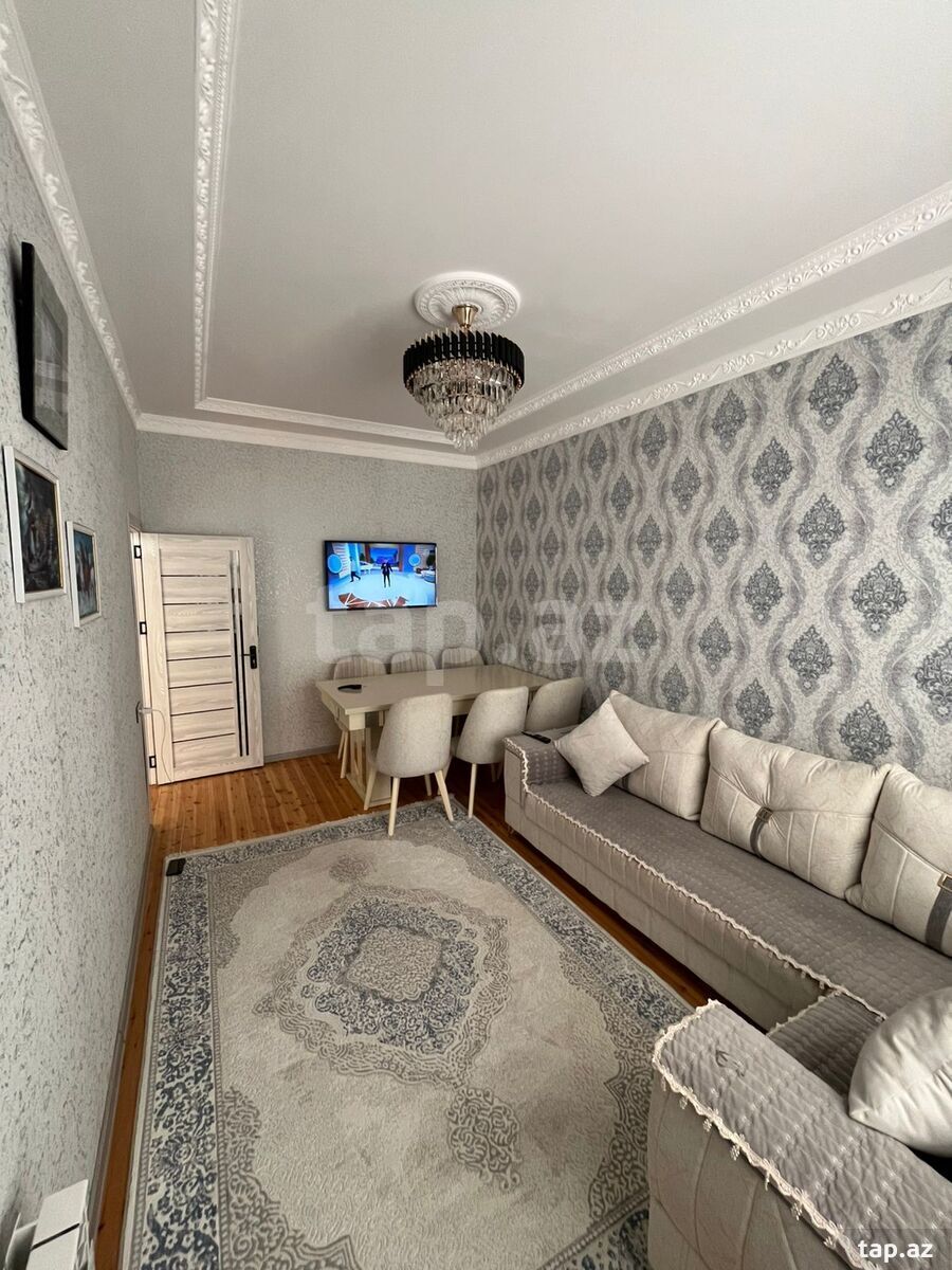 Həyət evi, Zabrat qəs. (4)