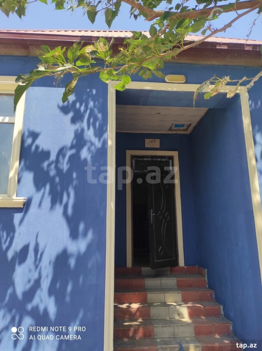 Həyət evi, Corat bağları