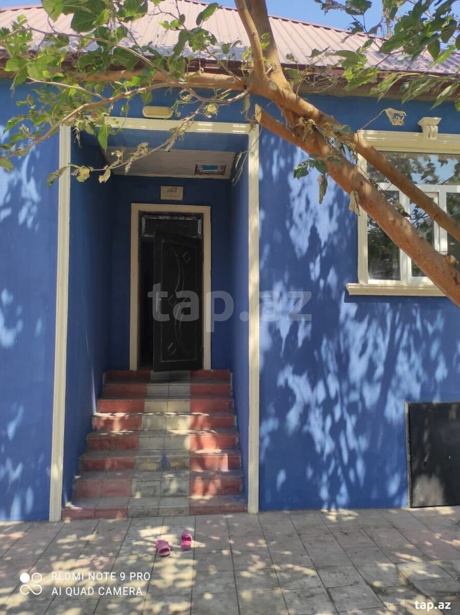 Həyət evi, Corat bağları (2)