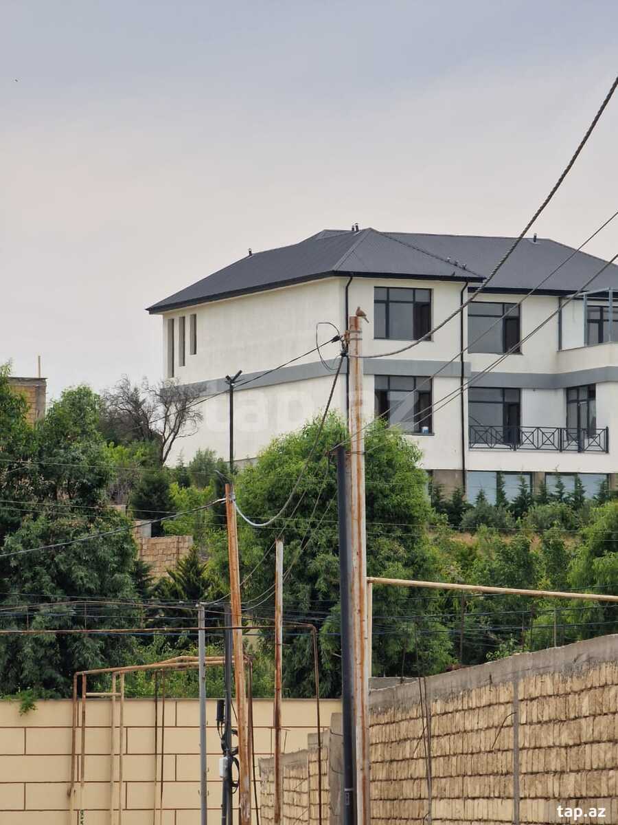 4 sot torpaq sahəsi, Şəmşir Abbasov küç. (11)