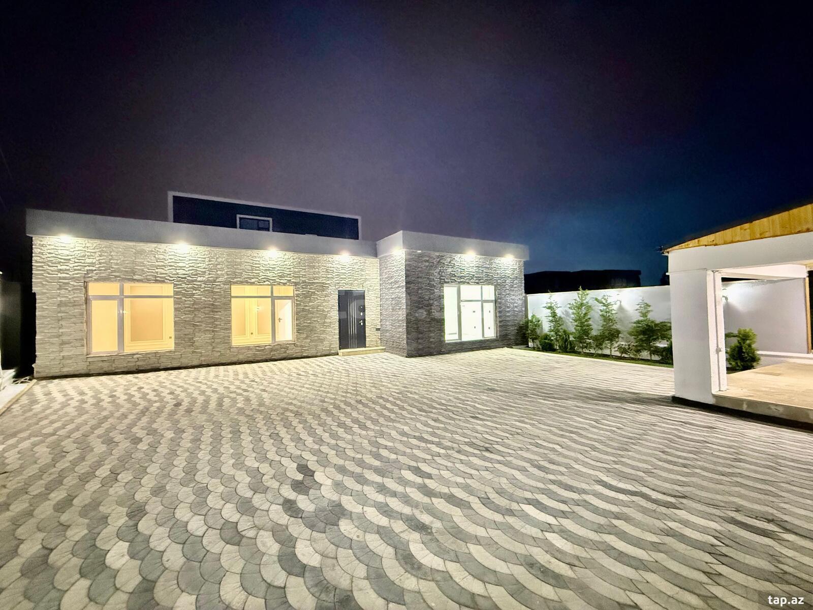 Həyət evi, Maştağa qəs. (13)