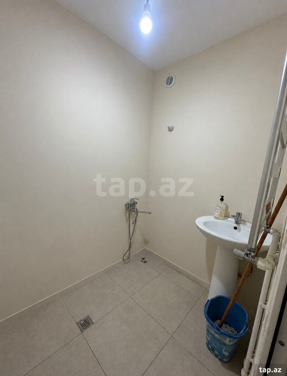 2-otaqlı mənzil kirayə verilir, Şəki ş., 65 m² (7)