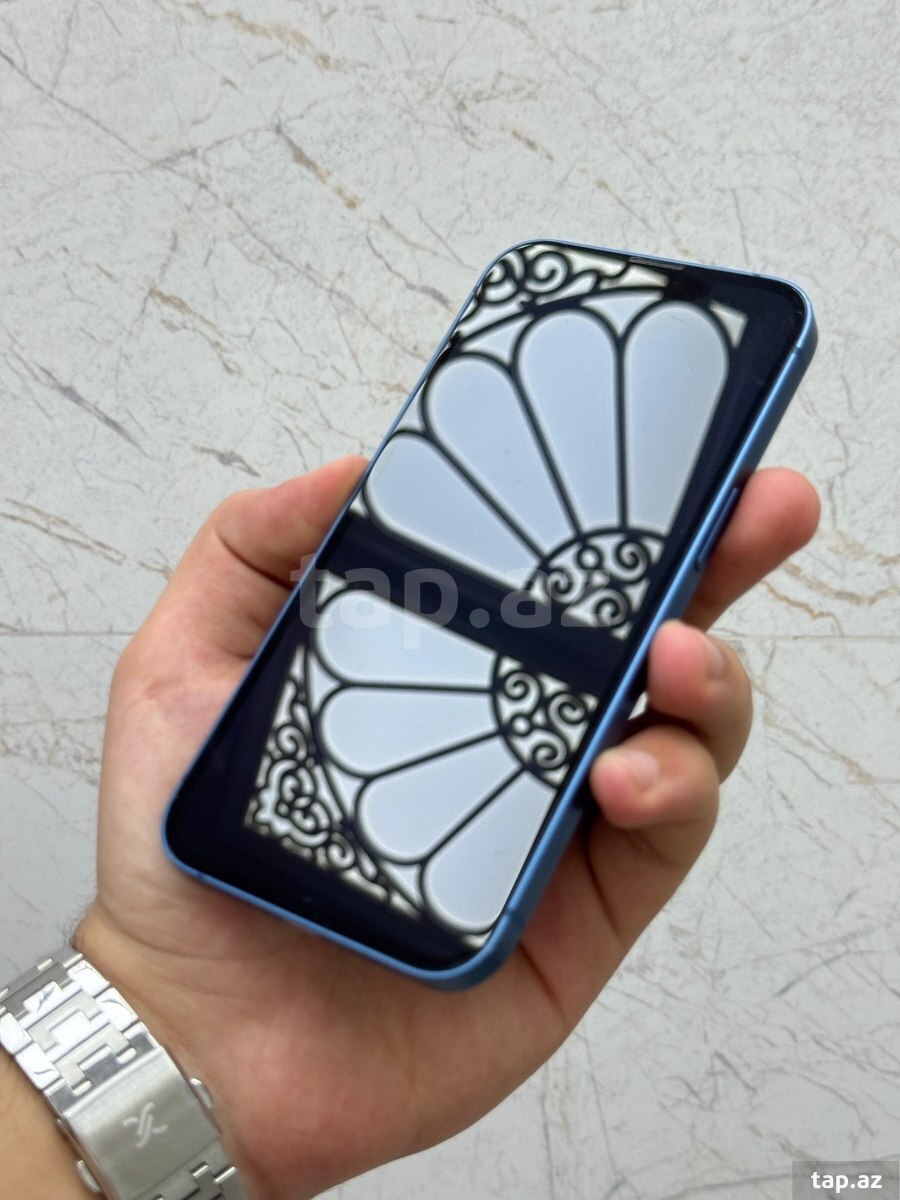 Apple iPhone 13 Blue 128GB/4GB (12)