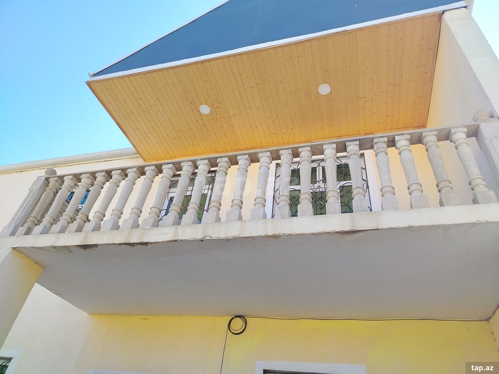 Həyət evi, Binə qəs. (6)