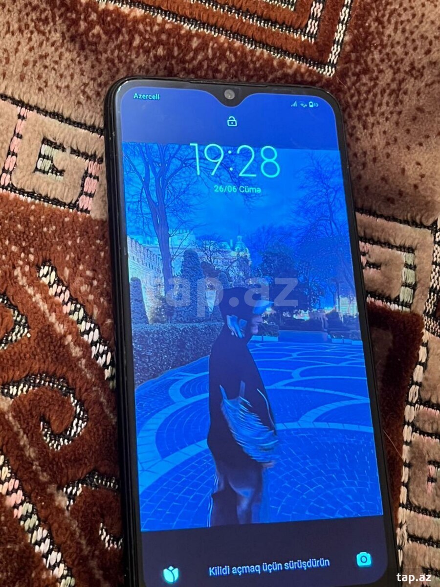 Xiaomi Redmi Note 8 Space Black 64GB/4GB (2)