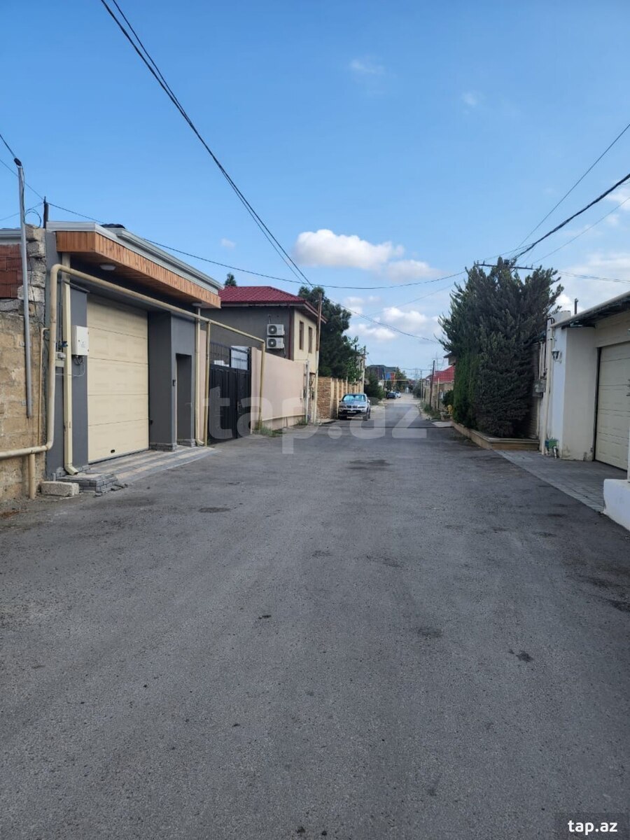 Həyət evi, Buzovna qəs. (10)