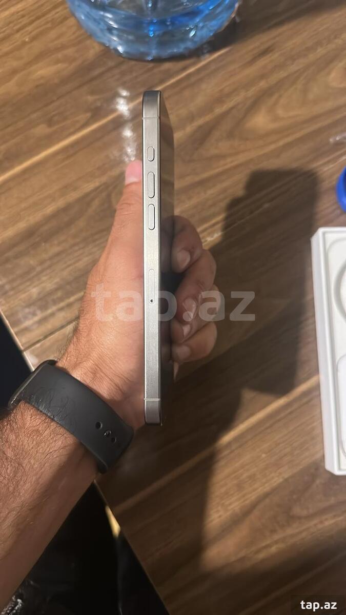 Apple iPhone 15 Pro Max Natural Titanium 256GB/8GB (5)