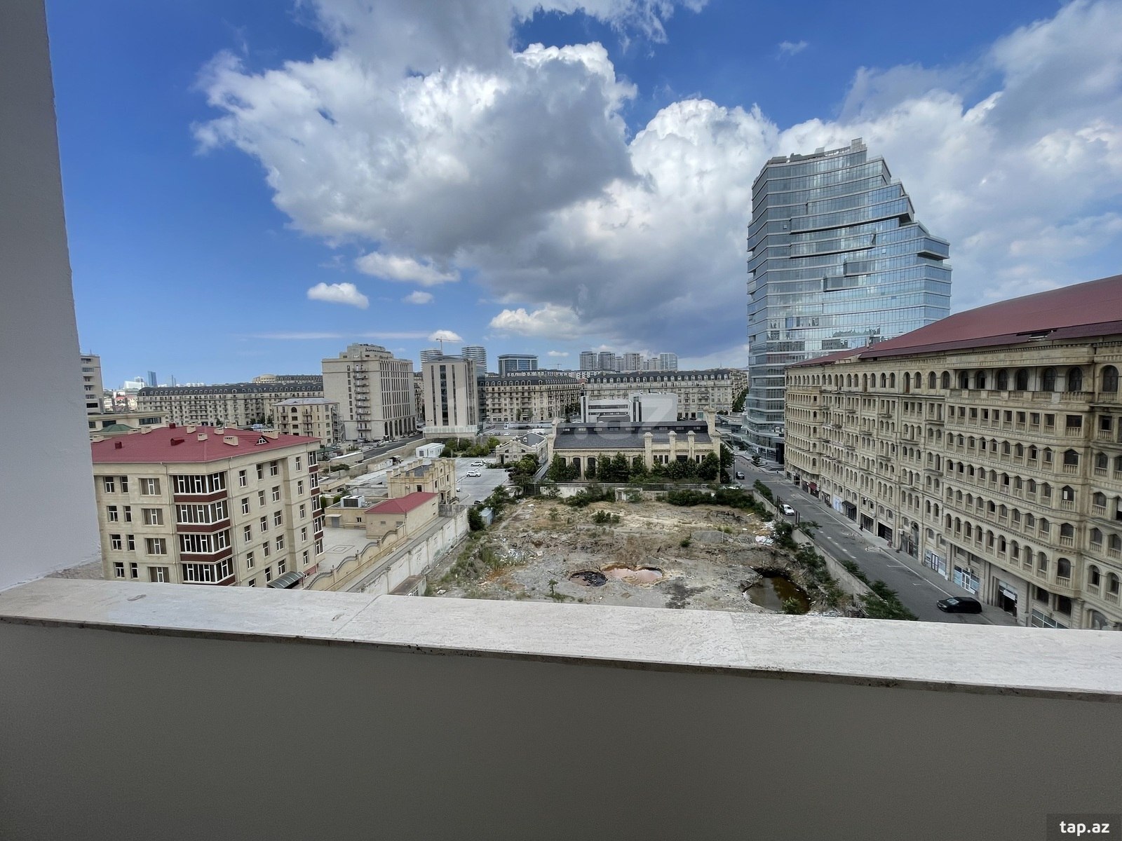 3-otaqlı yeni tikili kirayə verilir, N.Rəfiyev küç., 157 m² (9)