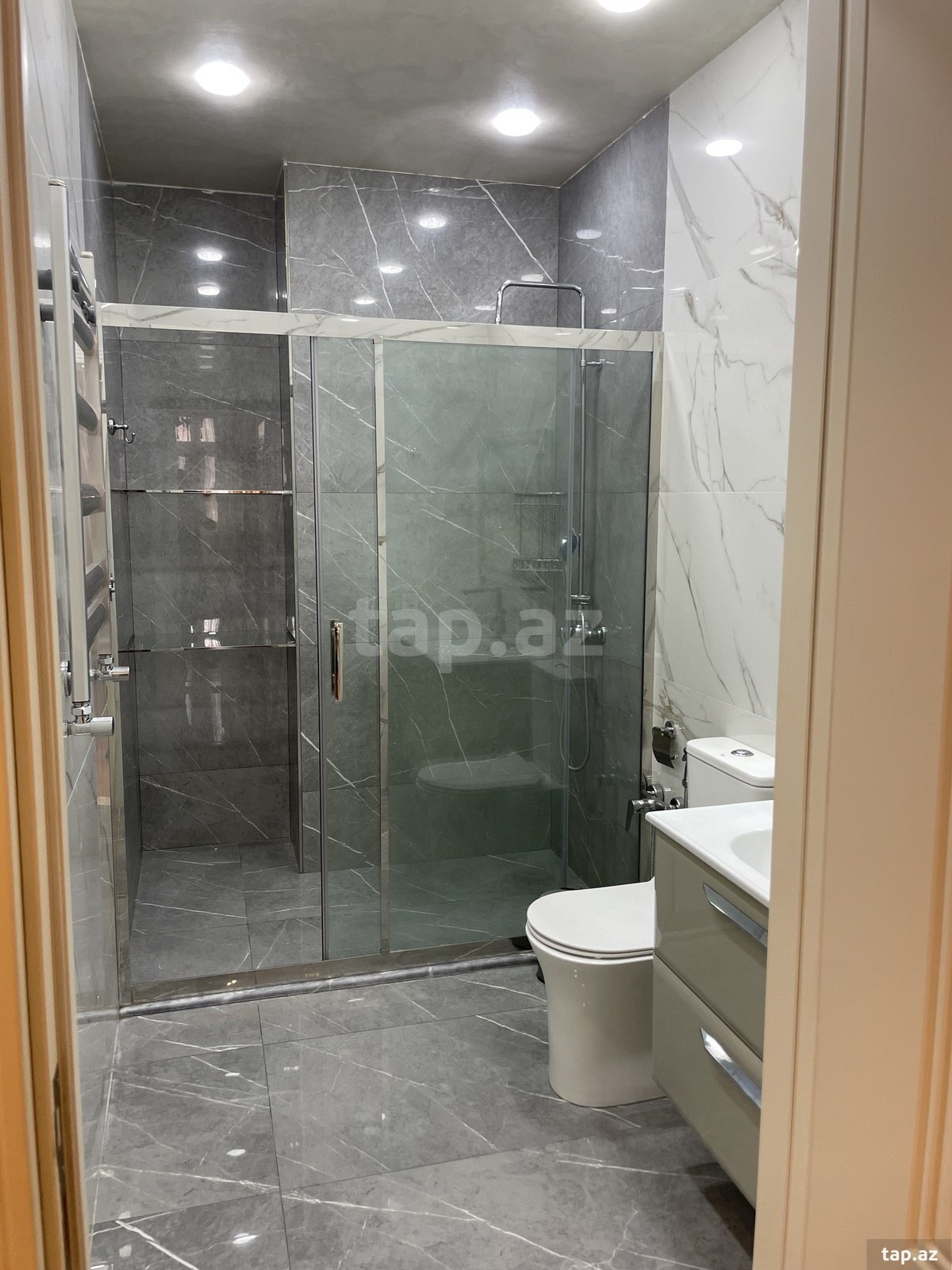 3-otaqlı yeni tikili kirayə verilir, N.Rəfiyev küç., 157 m² (17)