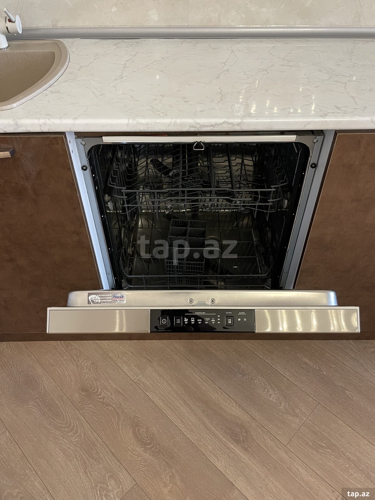 3-otaqlı yeni tikili kirayə verilir, N.Rəfiyev küç., 157 m² (21)