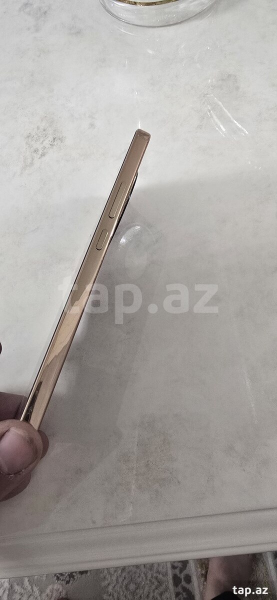 Honor X9d Sunrise Gold 256GB/8GB (2)