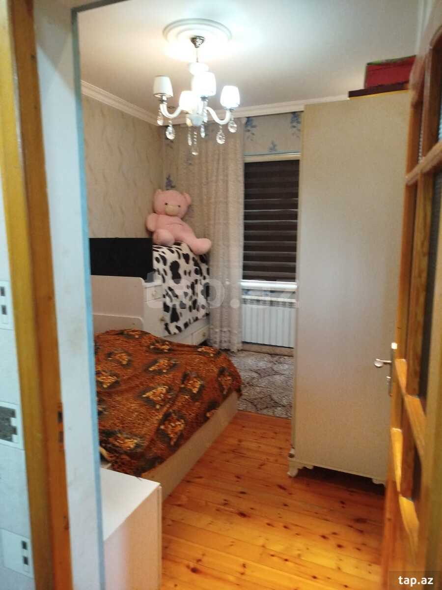 Həyət evi, Hövsan qəs. (2)