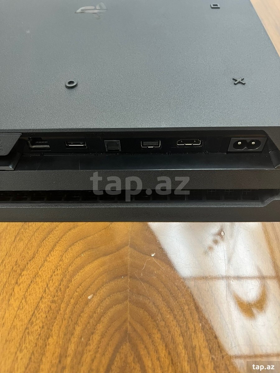 Paystation 4 Pro 1TB (7215B) (3)