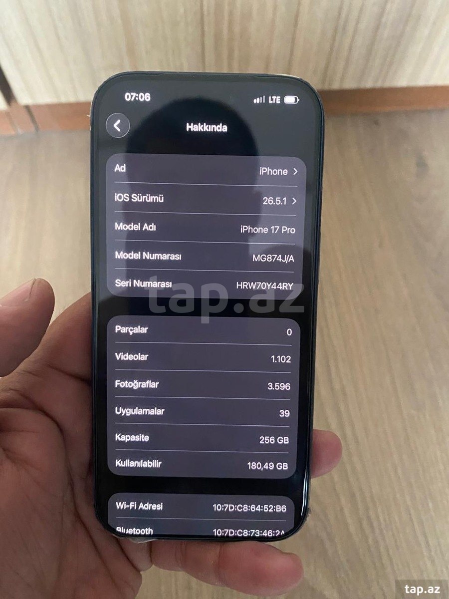 Apple iPhone 17 Pro Deep Blue 256GB/12GB