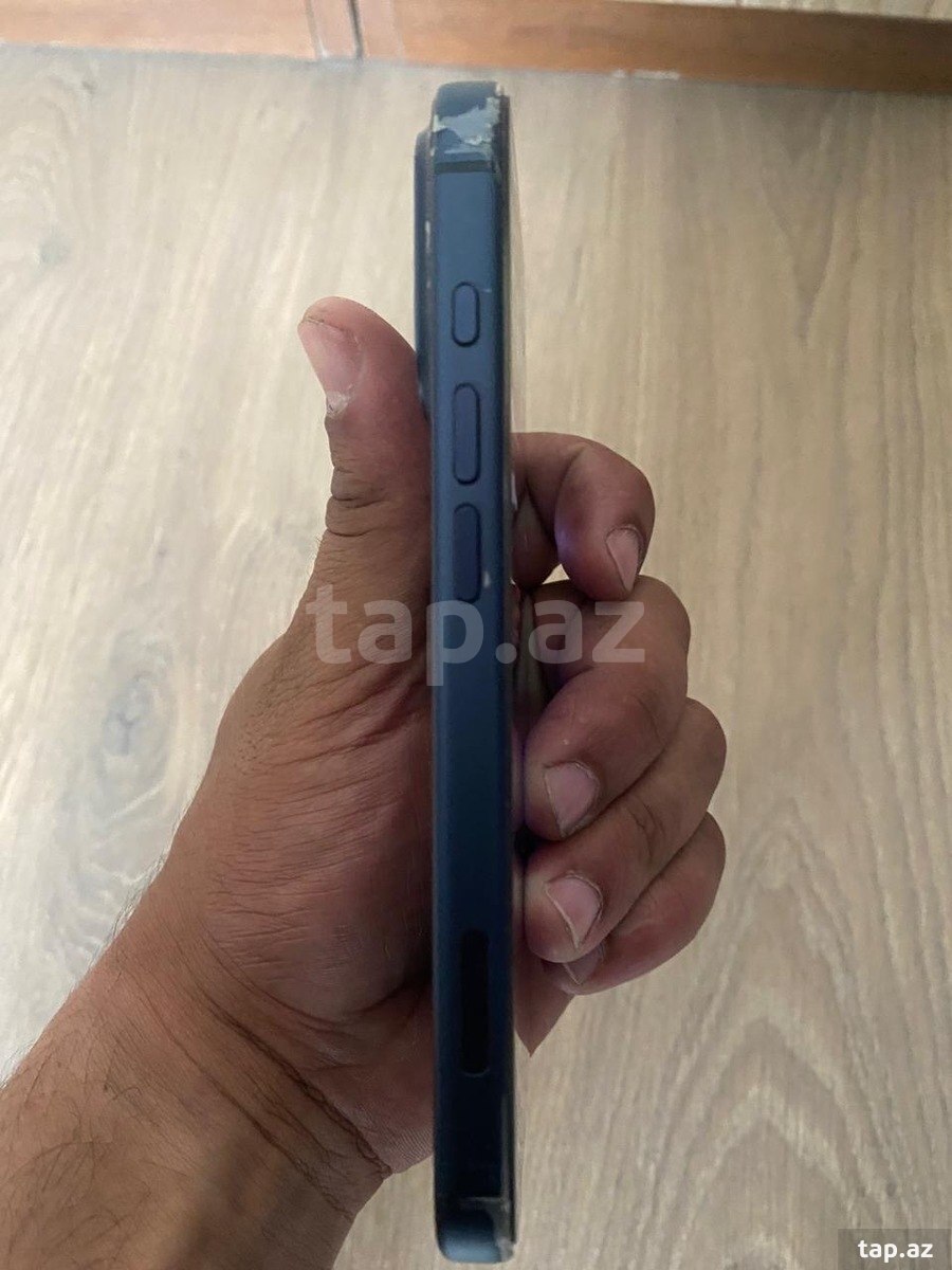 Apple iPhone 17 Pro Deep Blue 256GB/12GB (3)