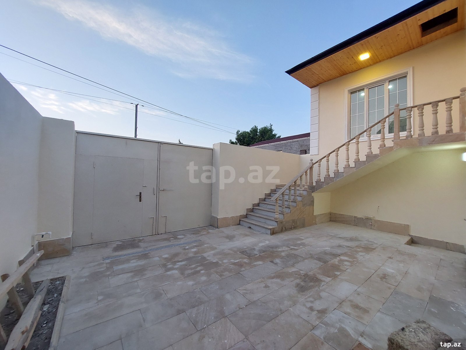 Həyət evi, Hövsan qəs. (3)