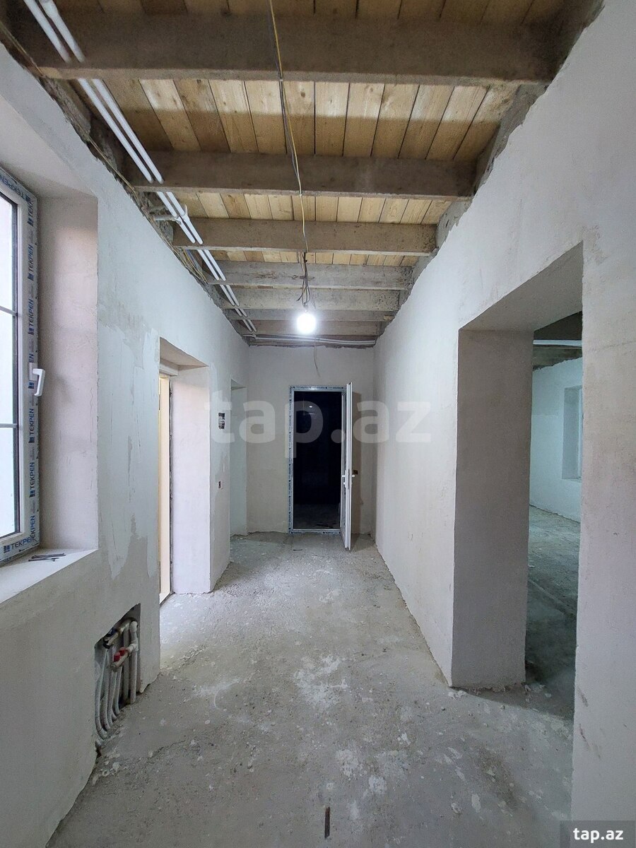 Həyət evi, Hövsan qəs. (27)