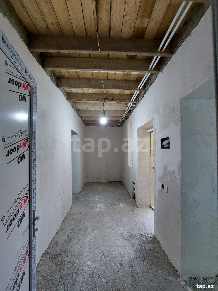 Həyət evi, Hövsan qəs. (30)
