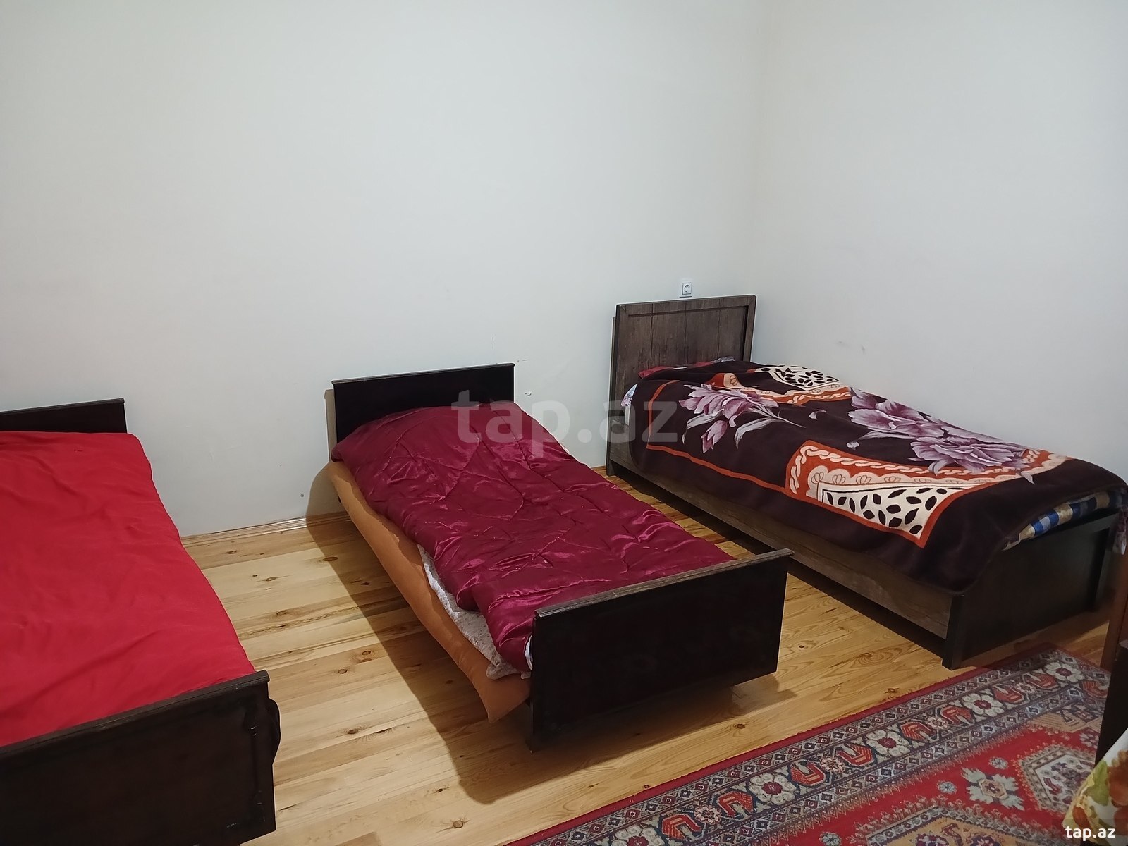 Həyət evi kirayə verilir, Şəki r. (3)