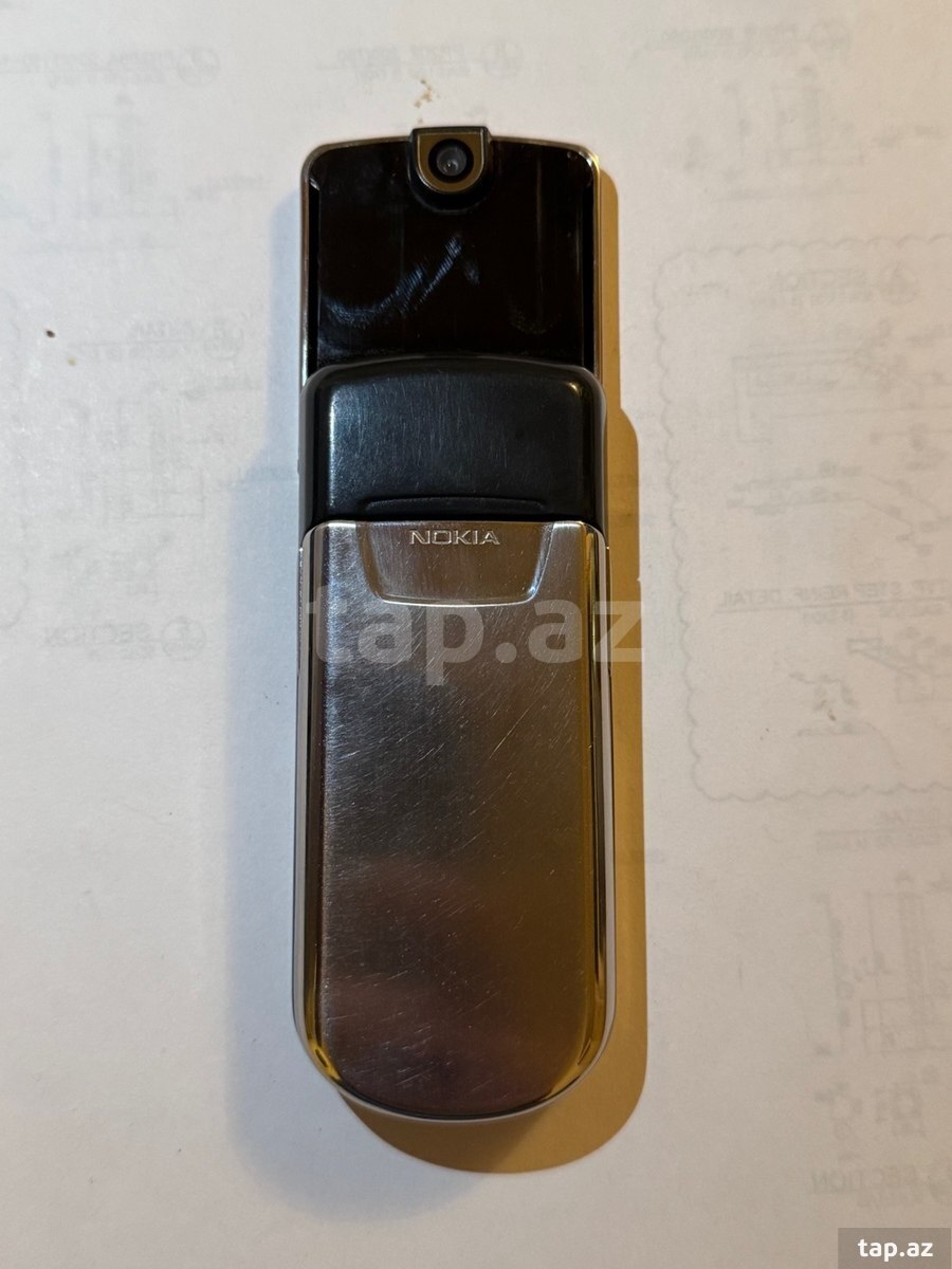 Nokia 8800 Silver (2)