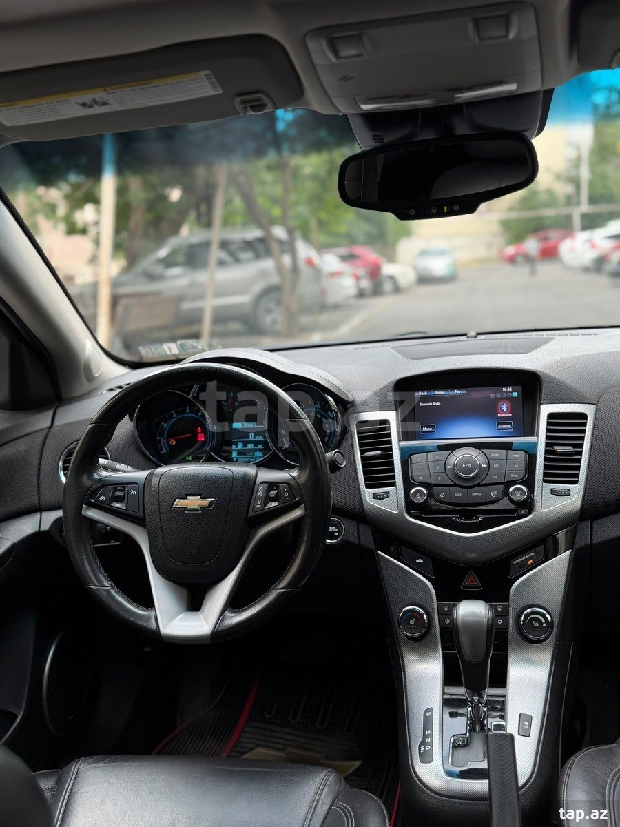 Chevrolet Cruze, 2015 il (13)
