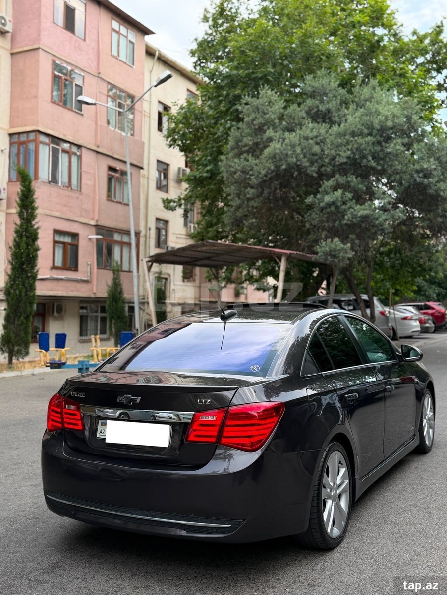 Chevrolet Cruze, 2015 il (4)