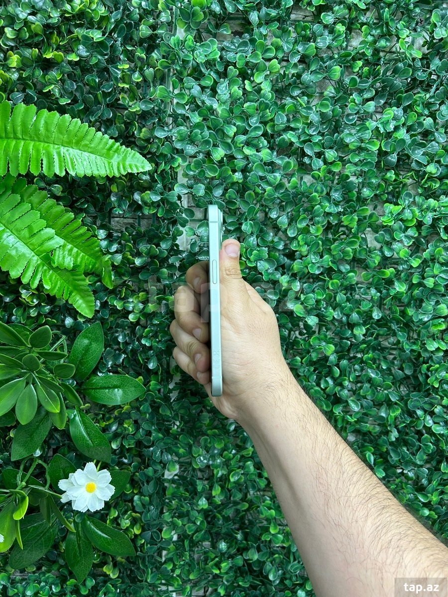 Apple iPhone 15 Green 128GB/6GB (4)