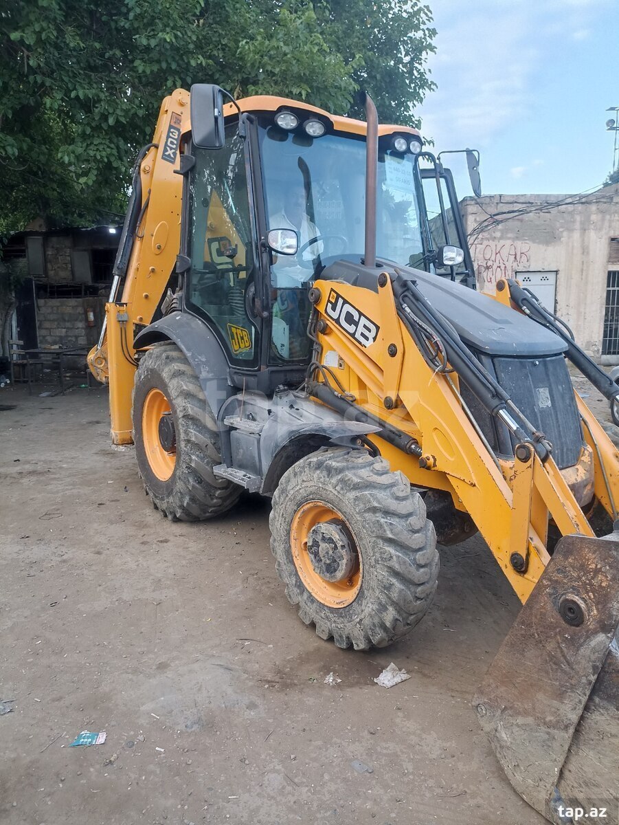 Ekskavator JCB, 2012 il (2)